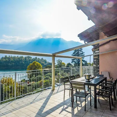 The View 2 By Interhome شقة *