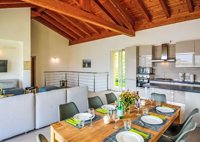 The View 2 By Interhome