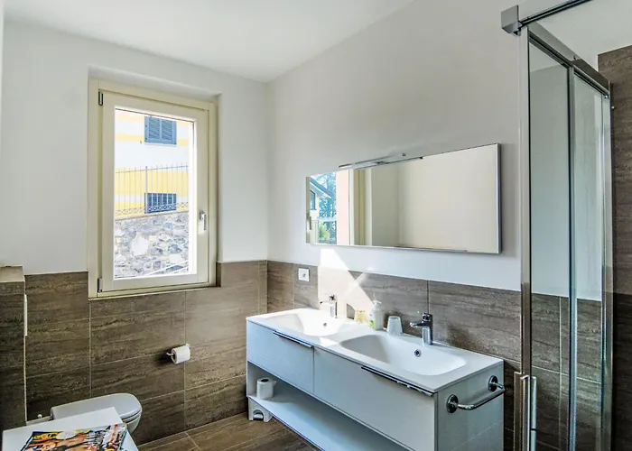 The View 2 By Interhome Isola Comacina