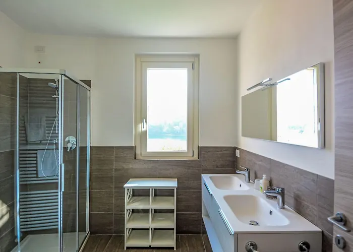 The View 2 By Interhome * Isola Comacina